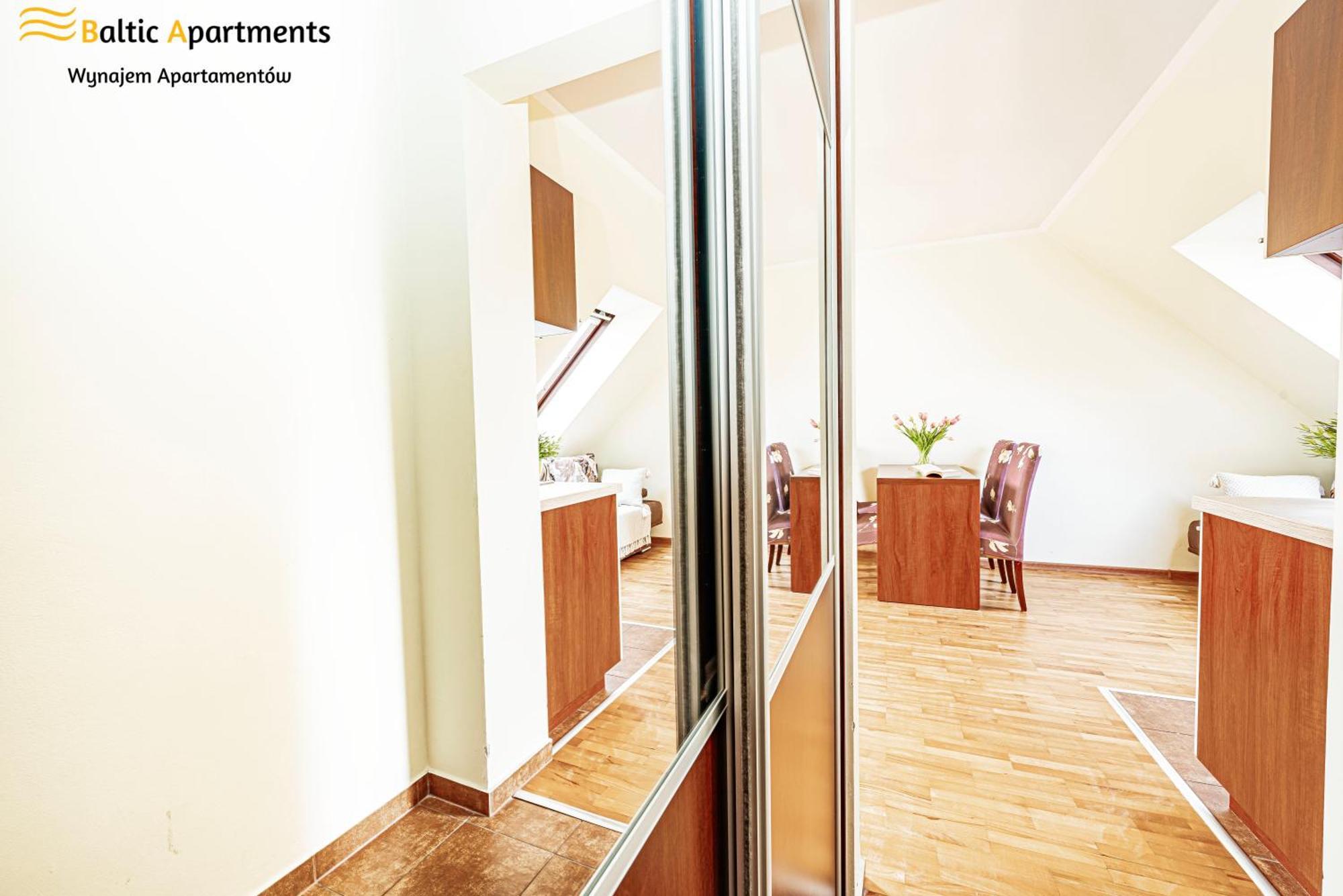 Baltic Apartments - Hotelik Przy Promenadzie 슈비노우이스쳬 외부 사진