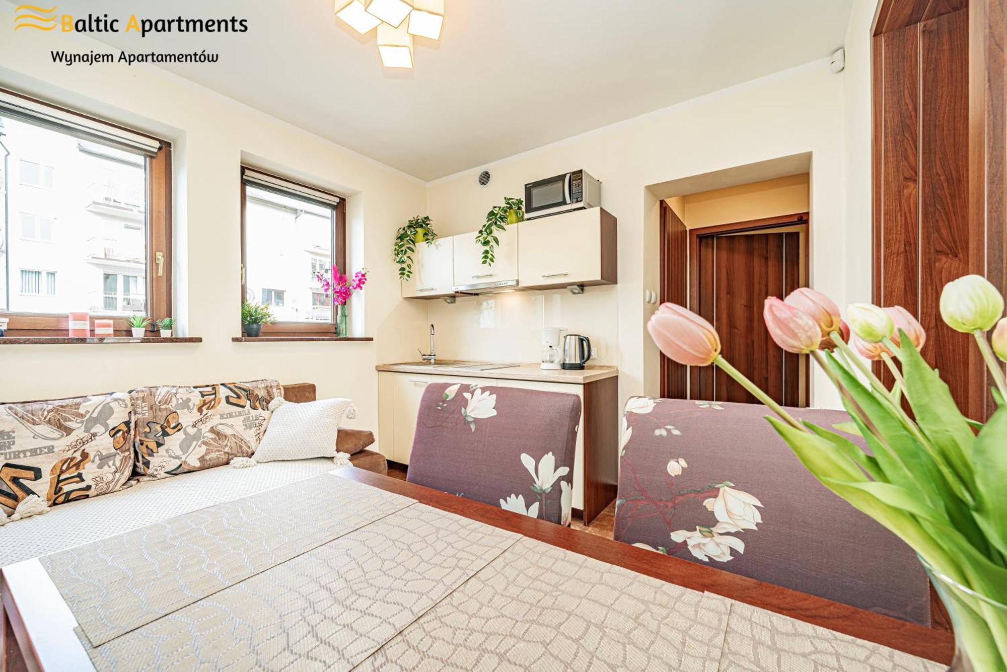 Baltic Apartments - Hotelik Przy Promenadzie 슈비노우이스쳬 외부 사진