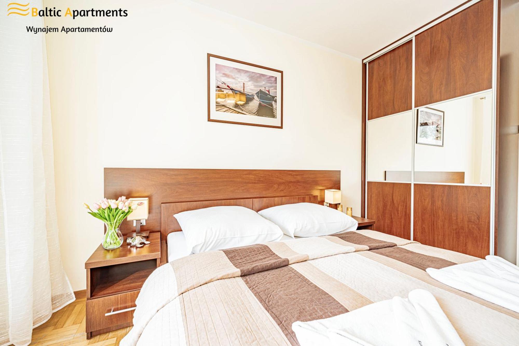 Baltic Apartments - Hotelik Przy Promenadzie 슈비노우이스쳬 외부 사진