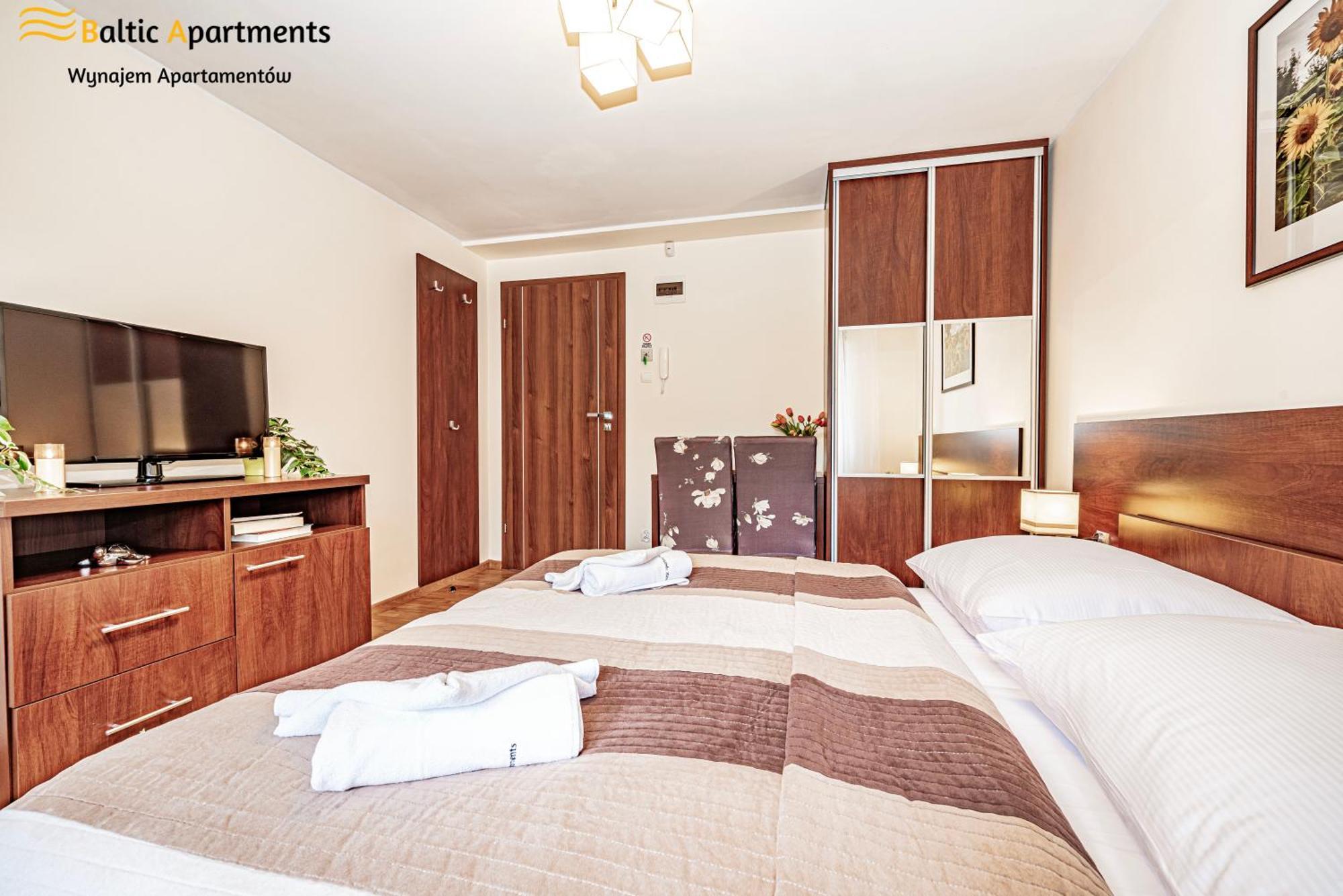 Baltic Apartments - Hotelik Przy Promenadzie 슈비노우이스쳬 외부 사진